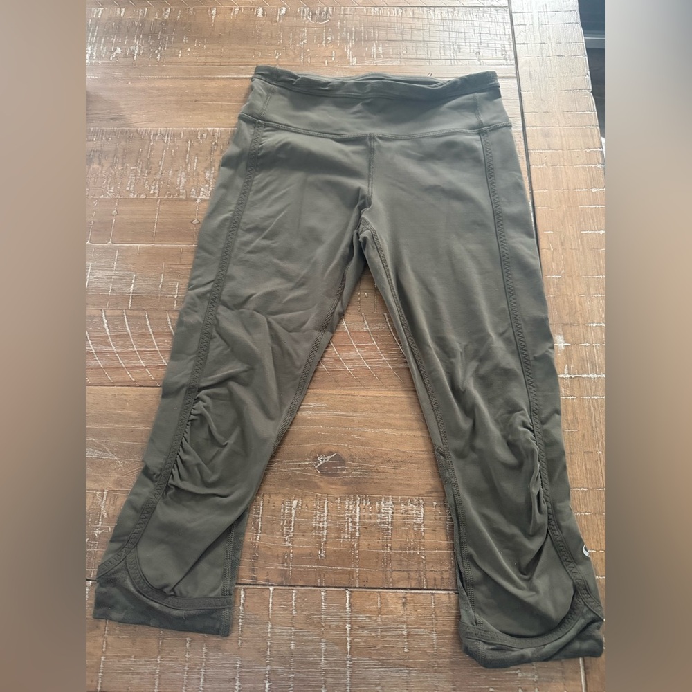 3/$20 lululemon athletica Olive Green capri